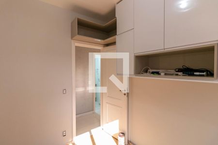 Quarto 2 de apartamento para alugar com 3 quartos, 72m² em Castelo, Belo Horizonte