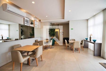 Apartamento à venda com 64m², 2 quartos e 1 vagaÁrea comum - Salão de festas