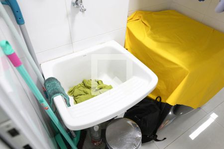 Apartamento à venda com 64m², 2 quartos e 1 vagaÁrea de Serviço