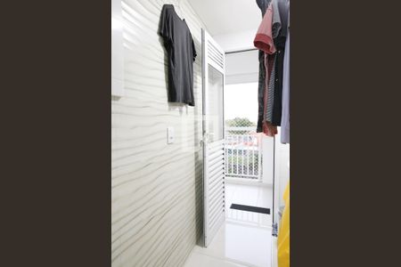 Apartamento à venda com 64m², 2 quartos e 1 vagaÁrea de Serviço