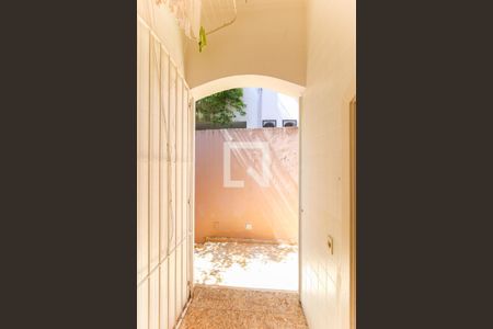 Casa para alugar com 315m², 4 quartos e 2 vagas Casa para alugar com 315m², 4 quartos e 2 vagasÁrea de Serviço