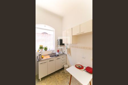 Casa para alugar com 315m², 4 quartos e 2 vagas Casa para alugar com 315m², 4 quartos e 2 vagasCozinha