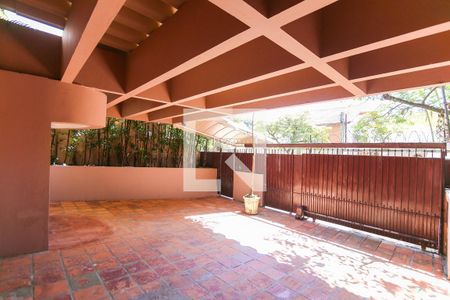 Casa para alugar com 315m², 4 quartos e 2 vagas Casa para alugar com 315m², 4 quartos e 2 vagasGaragem