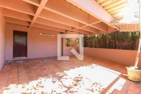 Casa para alugar com 315m², 4 quartos e 2 vagas Casa para alugar com 315m², 4 quartos e 2 vagasGaragem