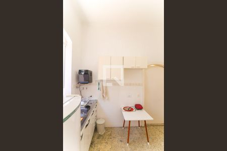 Casa para alugar com 315m², 4 quartos e 2 vagas Casa para alugar com 315m², 4 quartos e 2 vagasCozinha