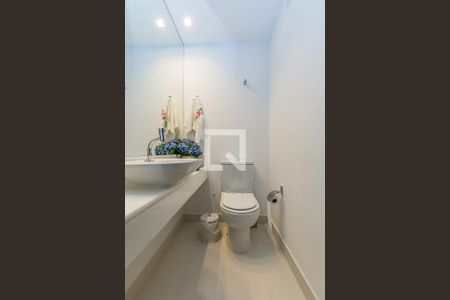 Apartamento à venda com 154m², 4 quartos e 4 vagasLavabo