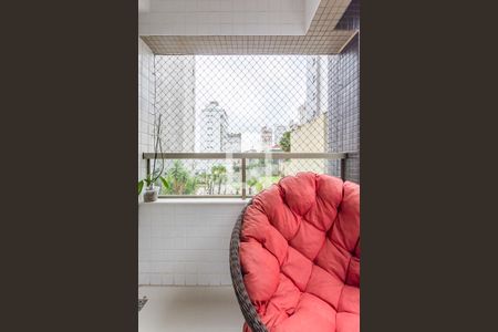 Apartamento à venda com 154m², 4 quartos e 4 vagasVaranda da Suíte 1