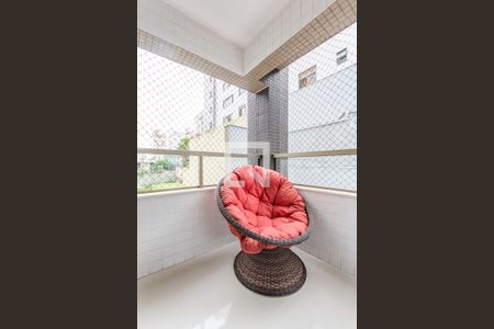 Apartamento à venda com 154m², 4 quartos e 4 vagasVaranda da Suíte 1