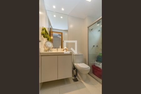 Apartamento à venda com 154m², 4 quartos e 4 vagasBanheiro da Suíte 2