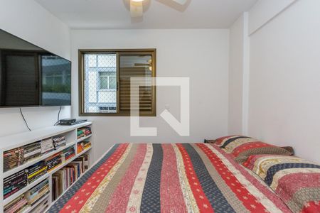 Apartamento à venda com 154m², 4 quartos e 4 vagasSuíte 2