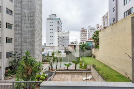 Apartamento à venda com 154m², 4 quartos e 4 vagasVaranda da Suíte 1