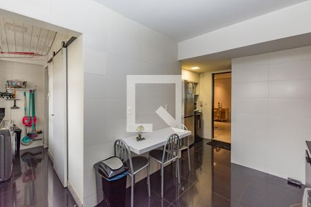 Apartamento à venda com 154m², 4 quartos e 4 vagasCozinha