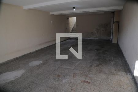 Casa à venda com 180m², 4 quartos e 3 vagasGaragem