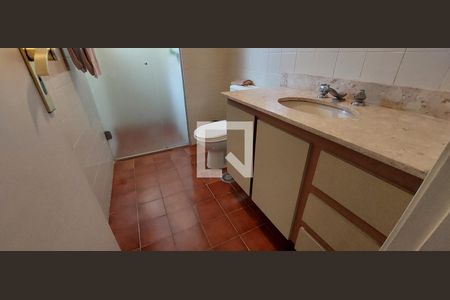 Apartamento à venda com 138m², 2 quartos e 3 vagas Apartamento à venda com 138m², 2 quartos e 3 vagasBanheiro