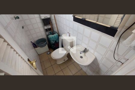 Apartamento à venda com 138m², 2 quartos e 3 vagas Apartamento à venda com 138m², 2 quartos e 3 vagasLavabo 2