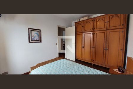 Apartamento à venda com 138m², 2 quartos e 3 vagas Apartamento à venda com 138m², 2 quartos e 3 vagasQuarto 2