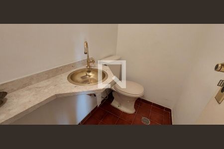 Apartamento à venda com 138m², 2 quartos e 3 vagas Apartamento à venda com 138m², 2 quartos e 3 vagasLavabo 1