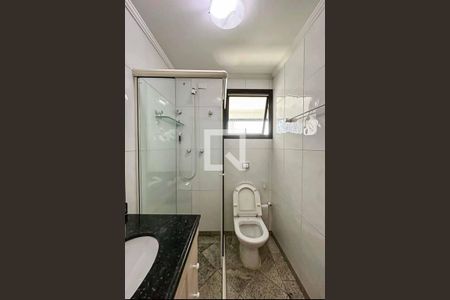 Apartamento à venda com 115m², 2 quartos e 3 vagasBanheiro Social