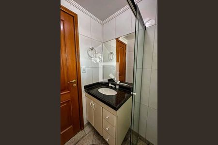 Apartamento à venda com 115m², 2 quartos e 3 vagasBanheiro Social