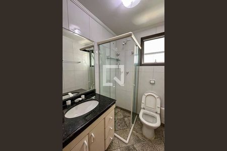 Apartamento à venda com 115m², 2 quartos e 3 vagasBanheiro Social