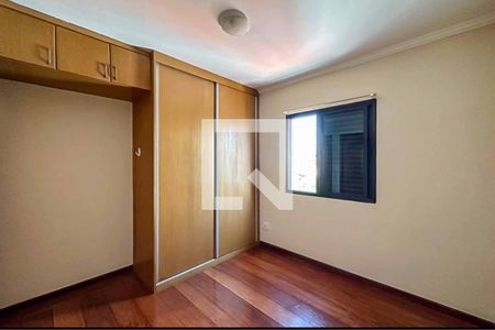 Apartamento à venda com 115m², 2 quartos e 3 vagasQuarto 2