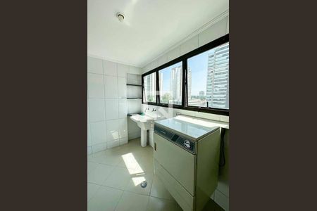 Apartamento à venda com 115m², 2 quartos e 3 vagasÁrea de Serviço