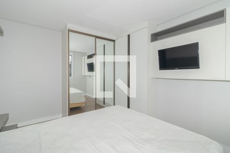 Quarto 2 de apartamento à venda com 2 quartos, 70m² em Sarandi, Porto Alegre