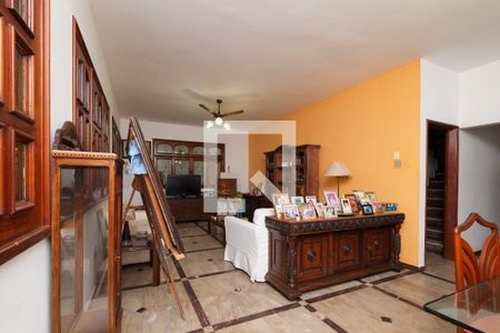 Sala de casa à venda com 7 quartos, 293m² em Tijuca, Rio de Janeiro