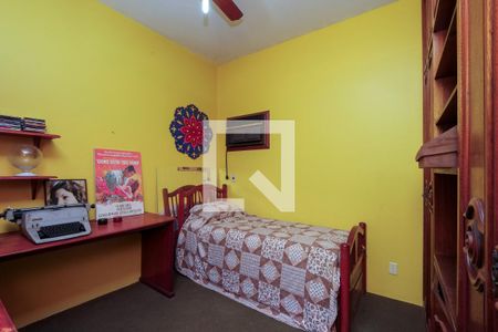 Casa à venda com 293m², 7 quartos e 6 vagasQuarto 3