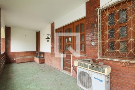 Casa à venda com 293m², 7 quartos e 6 vagasVaranda