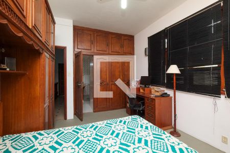 Casa à venda com 293m², 7 quartos e 6 vagasSuíte 2