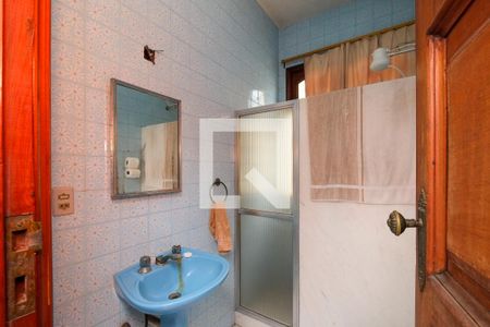 Casa à venda com 293m², 7 quartos e 6 vagasBanheiro Corredor