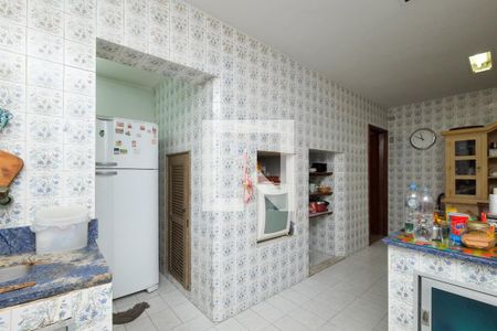 Casa à venda com 293m², 7 quartos e 6 vagasCozinha