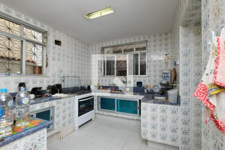 Casa à venda com 293m², 7 quartos e 6 vagasCozinha