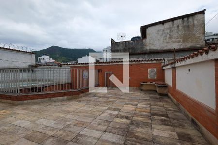 Casa à venda com 293m², 7 quartos e 6 vagasPiscina