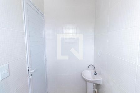 Apartamento à venda com 50m², 2 quartos e sem vaga Apartamento à venda com 50m², 2 quartos e sem vagaBanheiro