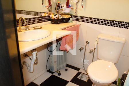 Casa à venda com 400m², 4 quartos e 3 vagasBanheiro suite 01