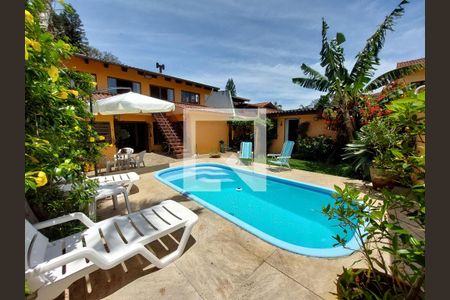 Casa à venda com 400m², 4 quartos e 3 vagasPiscina