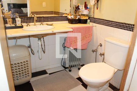 Casa à venda com 400m², 4 quartos e 3 vagasBanheiro suite 01