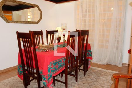 Sala de Jantar de casa à venda com 4 quartos, 400m² em Cristal, Porto Alegre