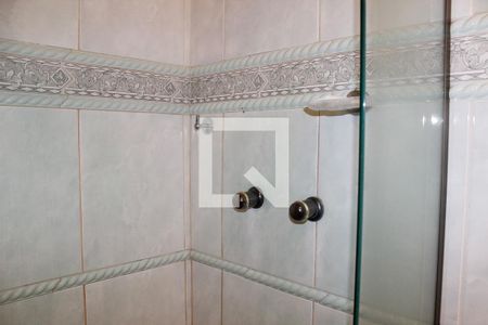 Casa à venda com 400m², 4 quartos e 3 vagasBanheiro suite 03