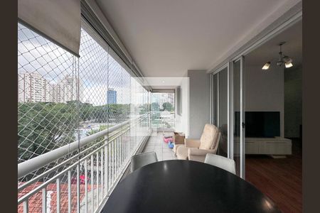 Varanda de apartamento para alugar com 3 quartos, 98m² em Santo Amaro, São Paulo