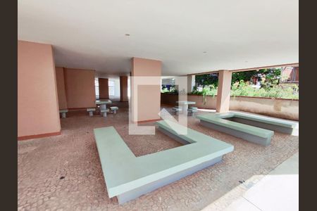 Apartamento à venda com 125m², 4 quartos e 1 vaga Apartamento à venda com 125m², 4 quartos e 1 vagaÁrea comum