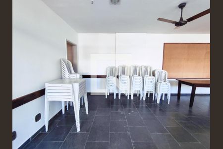 Apartamento à venda com 125m², 4 quartos e 1 vaga Apartamento à venda com 125m², 4 quartos e 1 vagaÁrea comum - Salão de festas