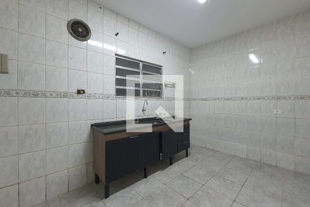 Cozinha de casa de condomínio para alugar com 1 quarto, 30m² em Vila Bancária Munhoz, São Paulo