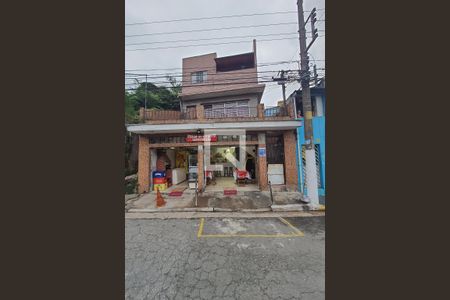 Casa de condomínio para alugar com 30m², 1 quarto e sem vaga Casa de condomínio para alugar com 30m², 1 quarto e sem vagaFachada