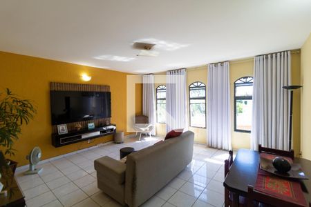 Sala de casa à venda com 3 quartos, 198m² em Jardim Anton Von Zuben, Campinas