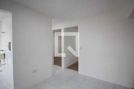 Cozinha de apartamento à venda com 2 quartos, 46m² em Conjunto Residencial José Bonifácio, São Paulo