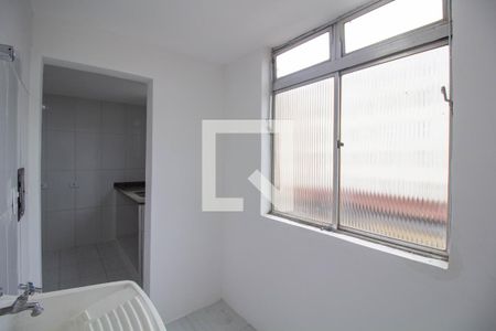 Área de Serviço de apartamento à venda com 2 quartos, 46m² em Conjunto Residencial José Bonifácio, São Paulo