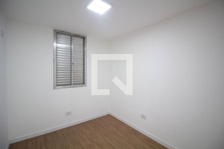 Quarto 1 de apartamento para alugar com 2 quartos, 46m² em Conjunto Residencial José Bonifácio, São Paulo